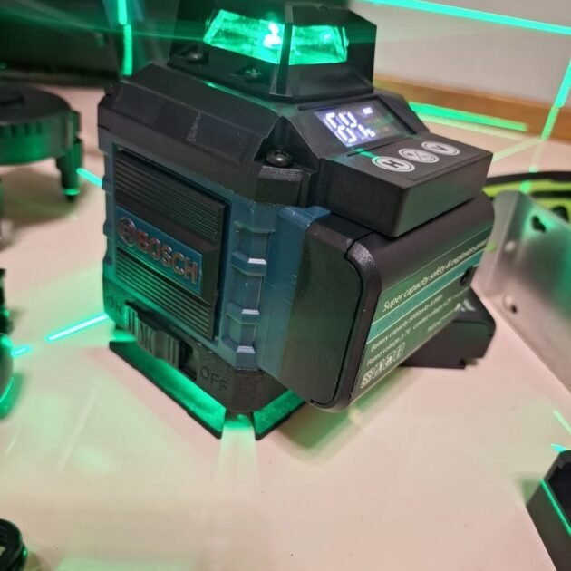 niveau laser bosch 4D بأفضل سعر في السوق!